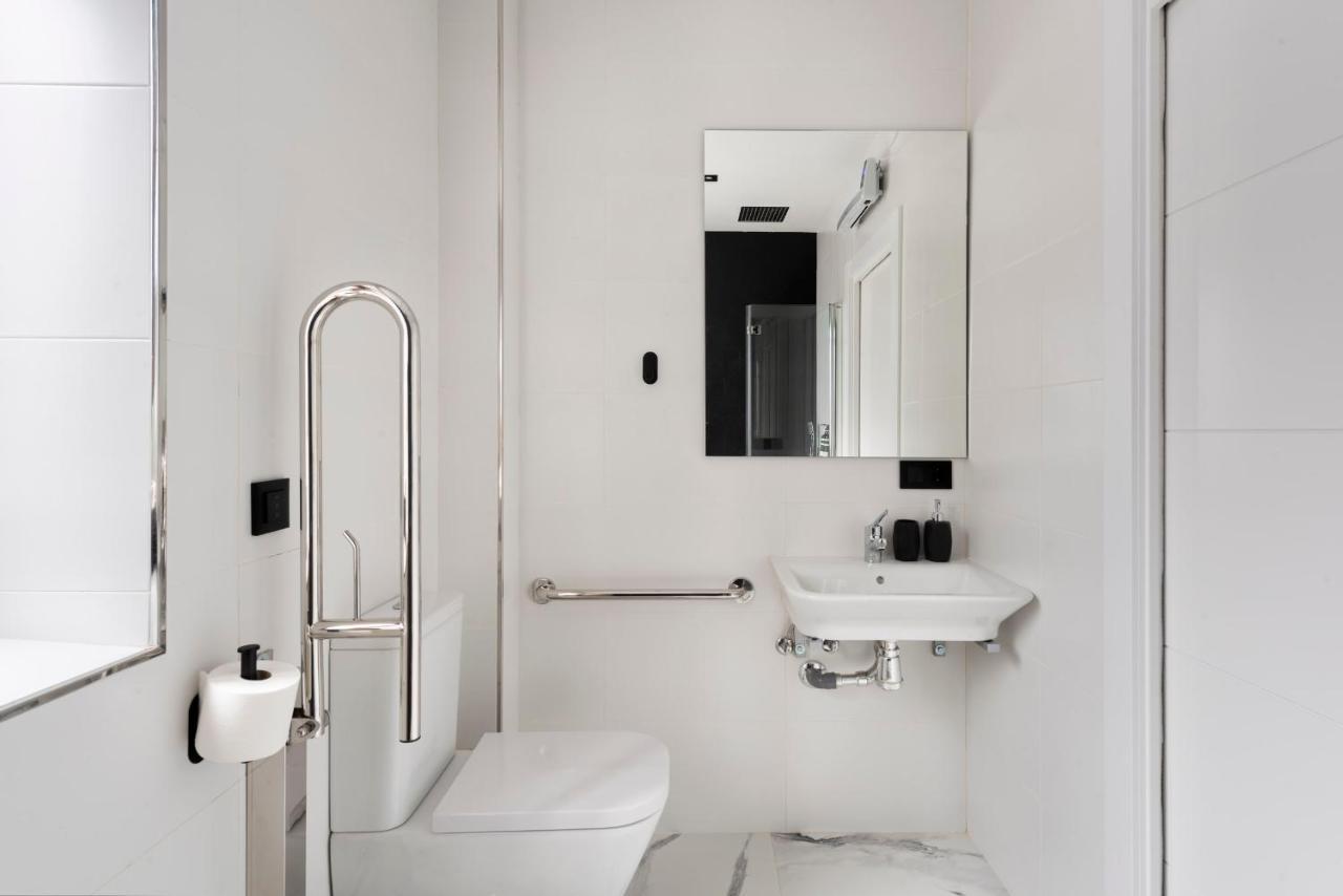 Quivir Apartamentos Deluxe Casa Del Arco Andújar Extérieur photo